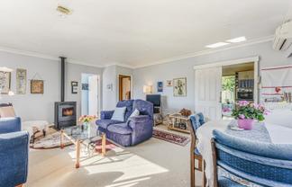 2/3A Suter Street, Stoke