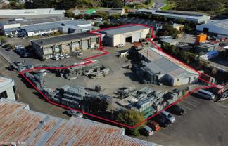 Affordable yard with mint workshop