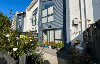 3 Pasla Close, Papakura