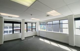 Central office for three to five people