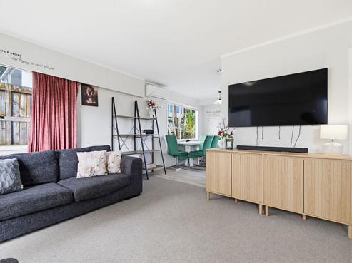 2/15A Mcintyre Road, Mangere Bridge