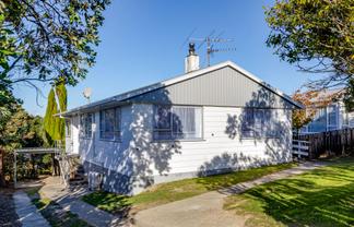 32 Desert Gold Street, Ascot Park