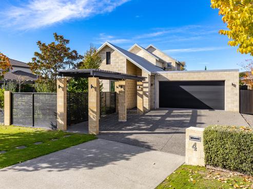 4 Stamford Lane, Springlands