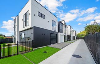 31F  Wallace Road, Mangere Bridge