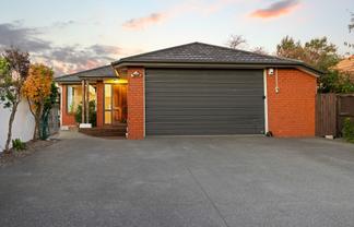 10 Courtfield Close, Parklands