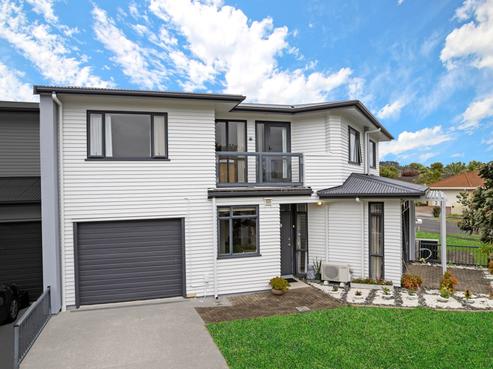 17/2 Armoy Drive, East Tamaki