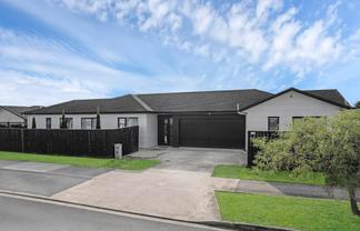14 Wellfield Drive, Papakura