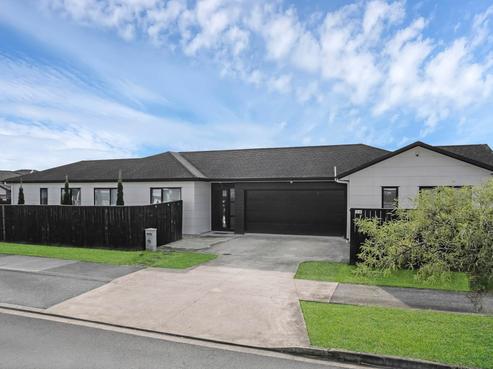 14 Wellfield Drive, Papakura