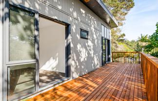 19B Stillwater Crescent, Stillwater