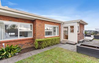 3/110 Sylvan Avenue, Northcote