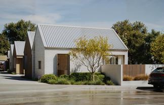 157 Highgate, Roslyn