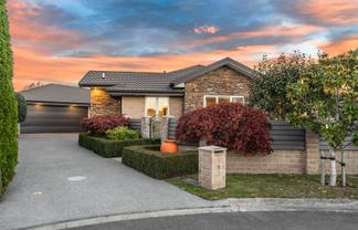 55 Brookwater Avenue, Northwood