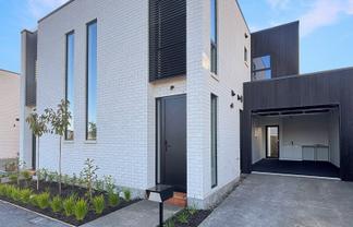 2/58 Elizabeth Street, Riccarton