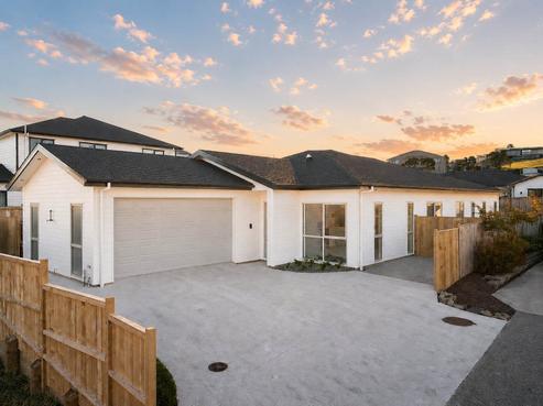 70 Taikura Avenue, Red Beach