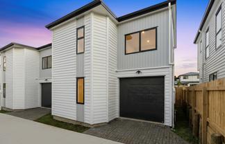 30B & 30C Christmas Road, Manurewa