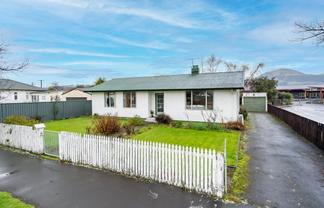 17 Ayr Street, Mosgiel