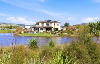 166 Oriental Parade, Papamoa