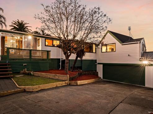 22 Marina View Drive, West Harbour