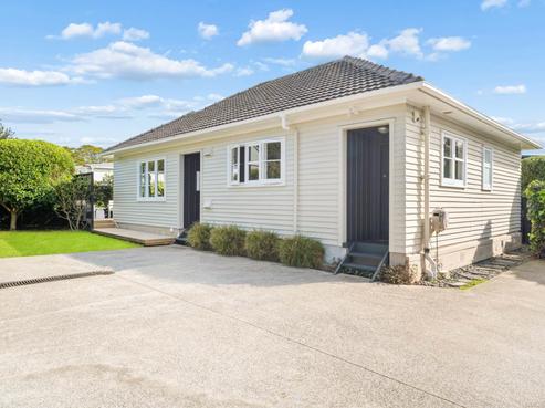 24 Tasman Avenue, Mount Albert