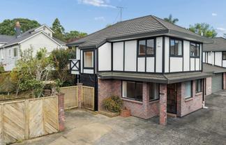 135B Great South Road, Greenlane