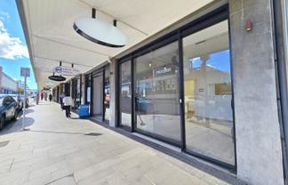 Prime Corner Retail in Heart of Newmarket