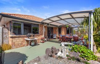 5 Kirtle Close, Pyes Pa