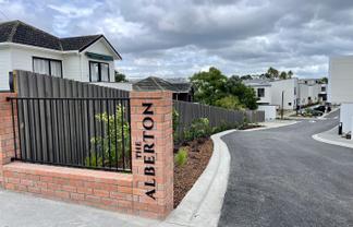 84/124 Taylors Road, Mount Albert