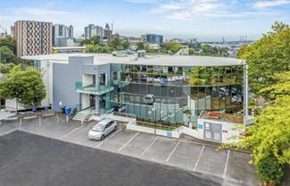 Refurbished top-floor office with harbour views