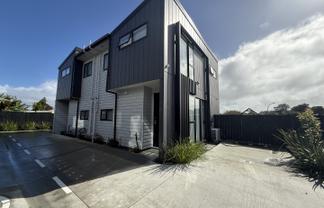 2e Convair crescent , Mangere