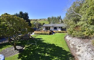 139 Eighty Eight Valley Road, Wakefield