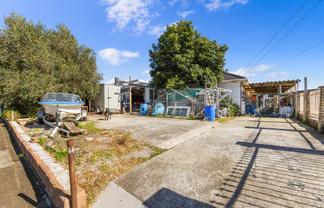 9 Farmer Street, Mangere East