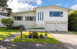 5 Ardal Grove, Tirohanga