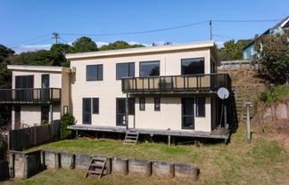 2/4 Puaha Street, Takapuwahia