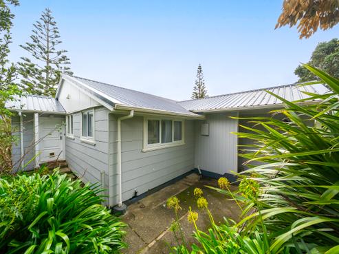 18 Northumberland Street, Cannons Creek