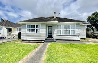 32 Ashton Avenue, Otara