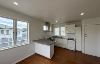 42 Oldham Avenue, Onekawa