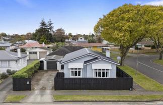 33 Featherston Street, Takaro