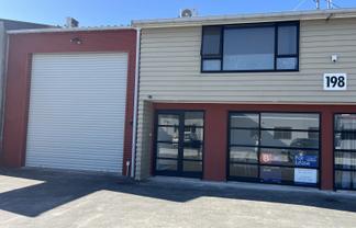 Standout commercial/industrial premises