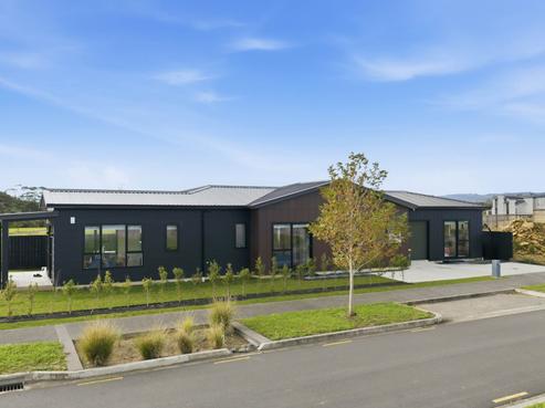 13 Ngakau Road, Karaka
