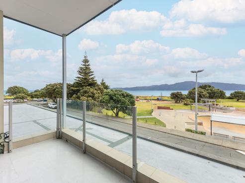 16/4 Seaview Road, Paraparaumu Beach