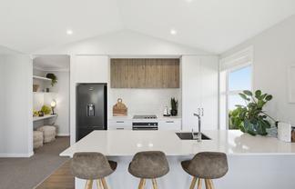 154/30 Bob Robertson Drive, Woodend