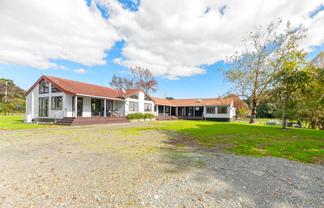 10 Taha Road, Waimauku