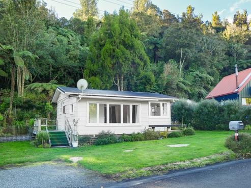 37 Tombleson Road, Lake Rotoma