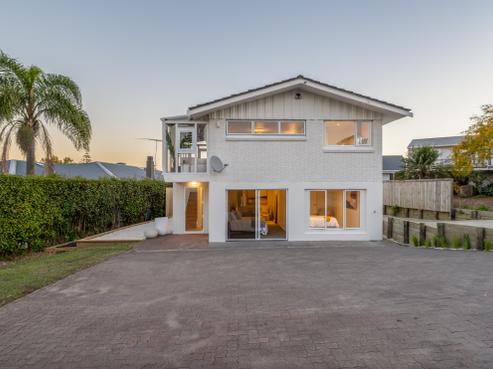 75 Marine Parade, Mellons Bay