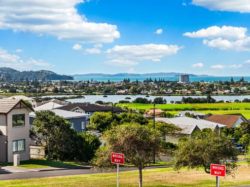 15 Copal Lane, Silverdale