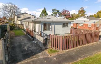 8B Frances Street, Hamilton East