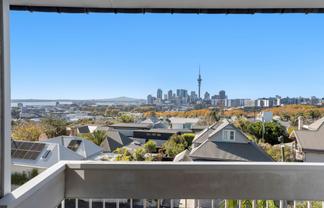 10/18 Arthur Street, Freemans Bay