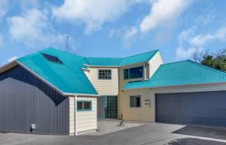 2/31 McClintock Street, Whau Valley