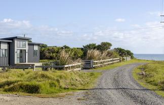 387 Tipoka Road, Opunake