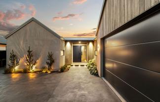 32 Walter Case Drive, Harewood